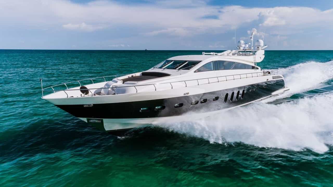 CASSINELLA yacht charter