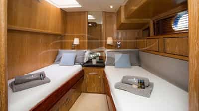 Twin Cabin