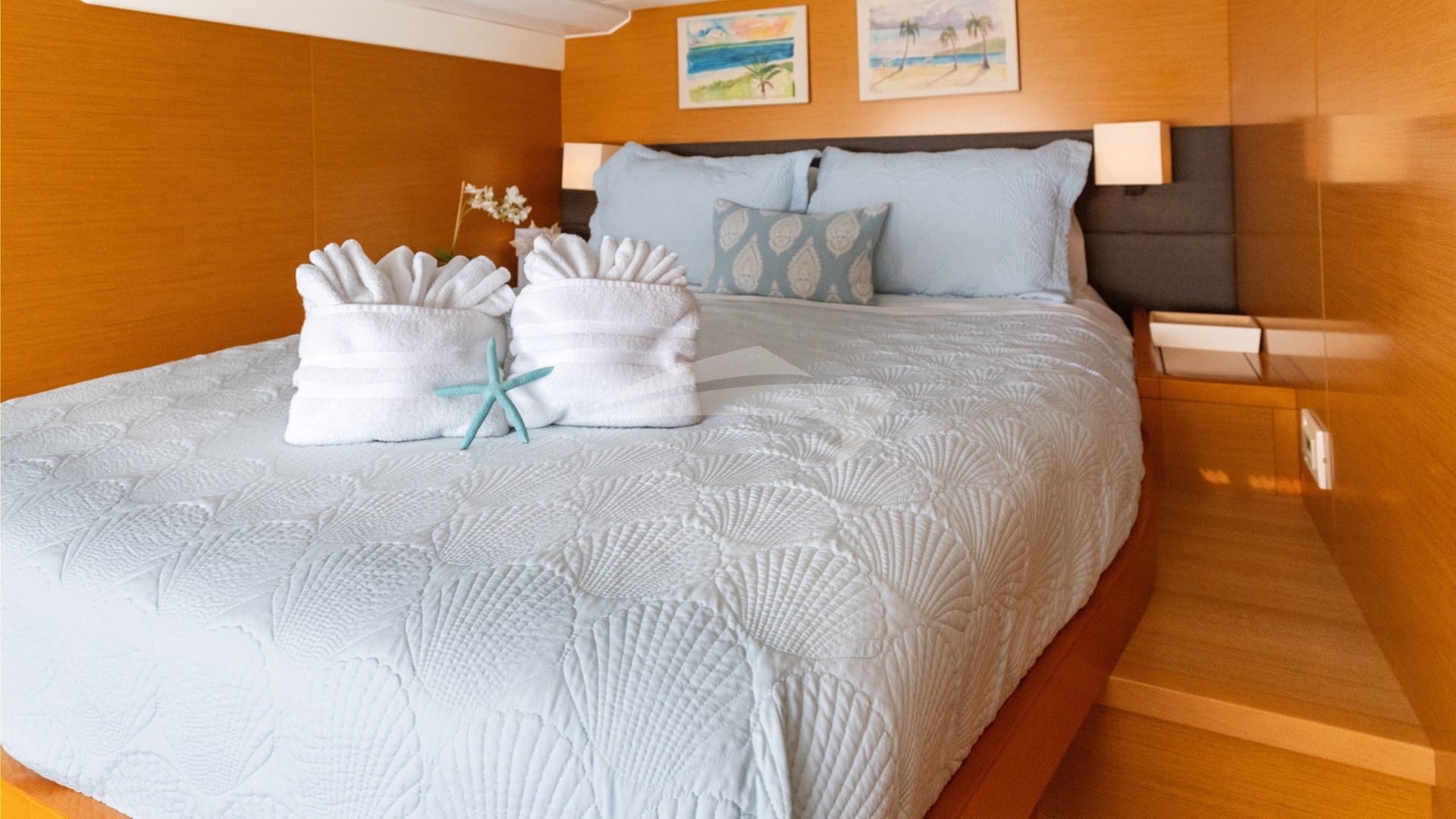 Forward port guest queen suite