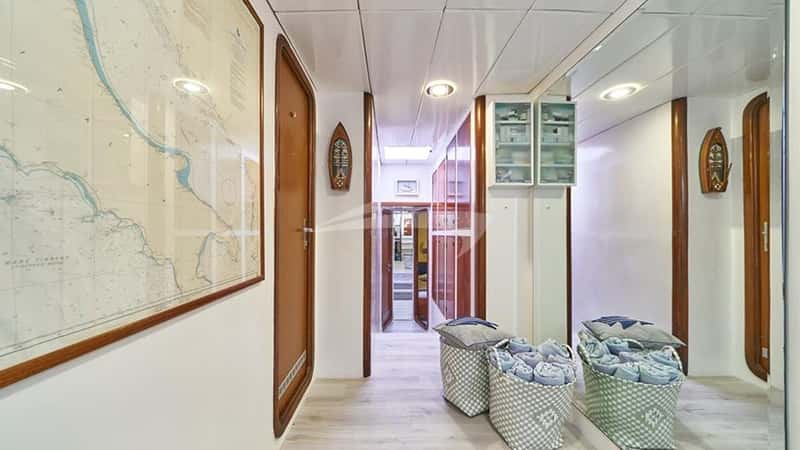 FORTUNA 33m motor yacht charter, photo 2