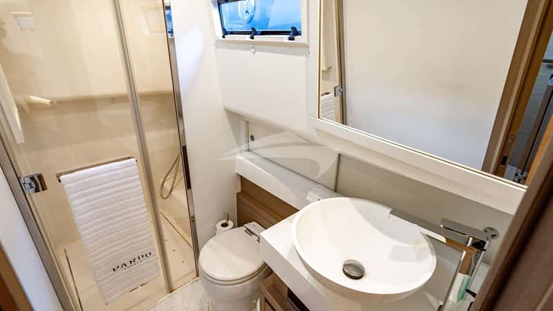 FULL POP 15m motor yacht charter, photo 7
