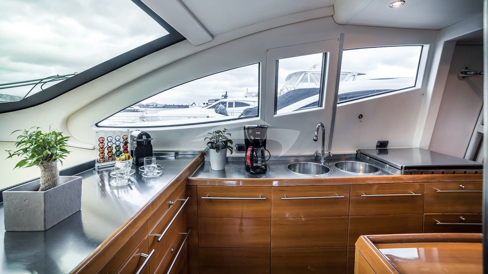 SUMMER THERAPY, photo from the yacht portfolio 16
