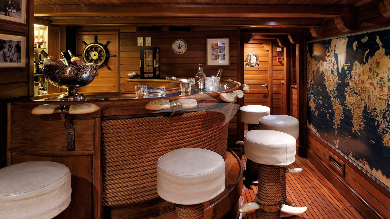CHRISTINA O, photo from the yacht portfolio 8