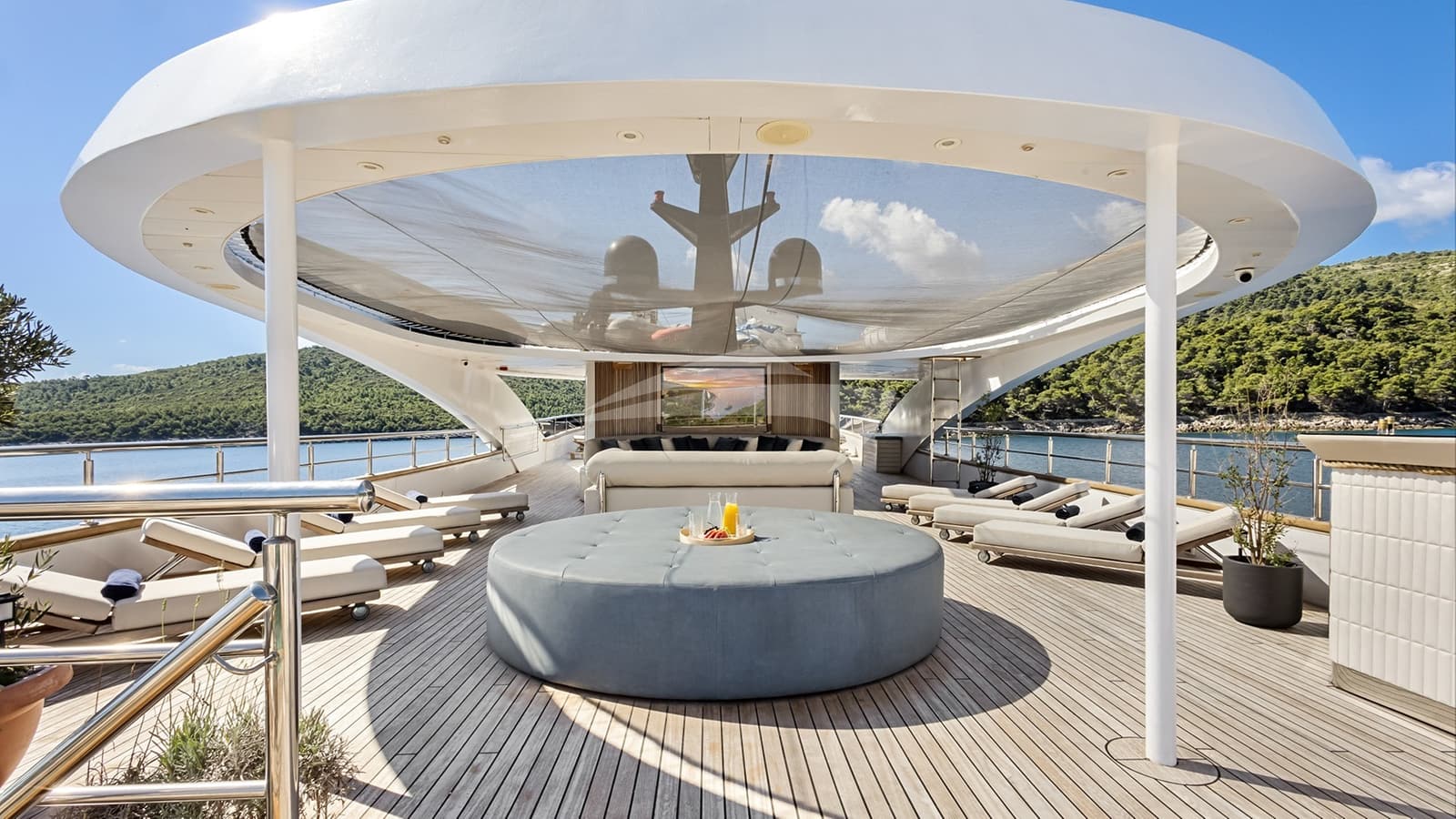 BELLA, photo from the yacht portfolio 10