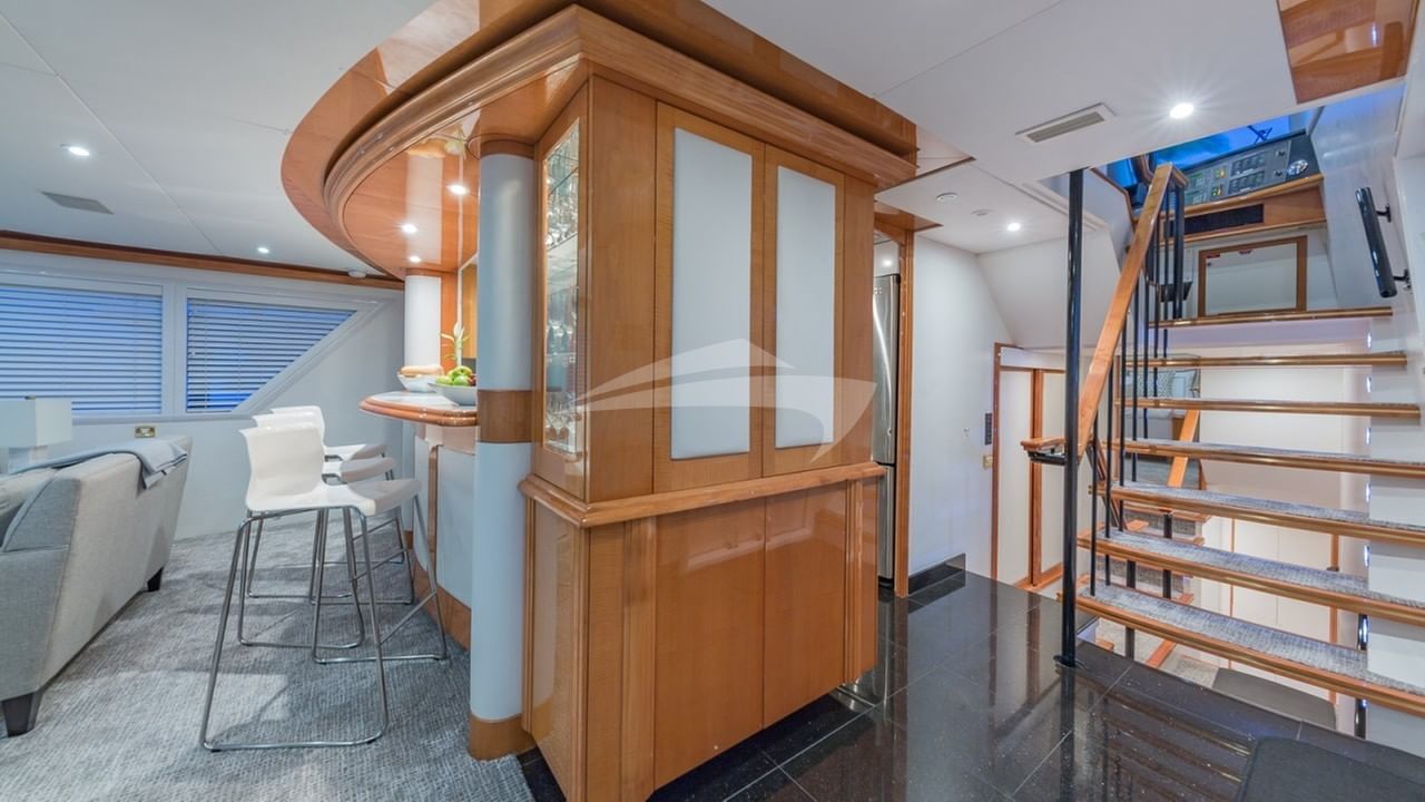 014 ROGUE Galley Bar and Stairs