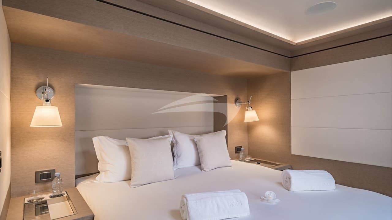 FRENCHWEST, Aufnahme aus dem Yachtportfolio 18