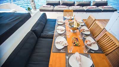 Deck Dining