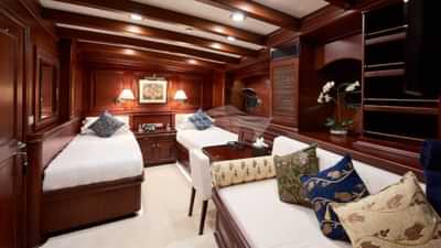 Twin Cabin