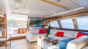 Upper deck lounge