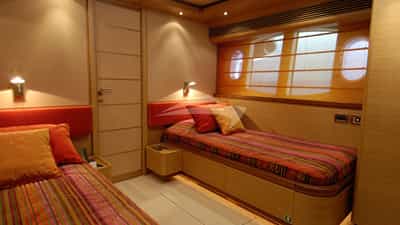 Twin Cabin
