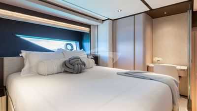 VIP Queen Stateroom