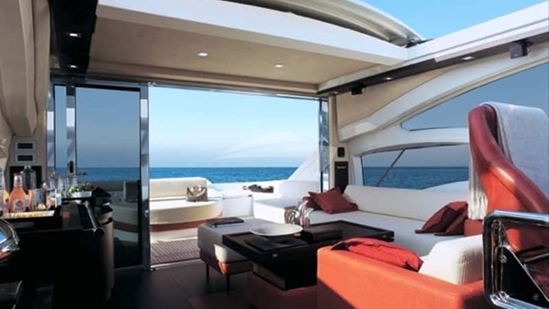 WARREN KELLY 19m motor yacht charter, photo 3