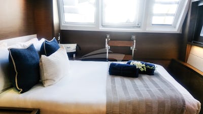 Port aft queen guest suite
