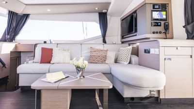 Saloon 2