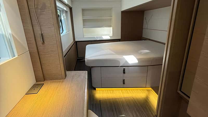 XQUISITE HYBRID 18m motor yacht charter, photo 8