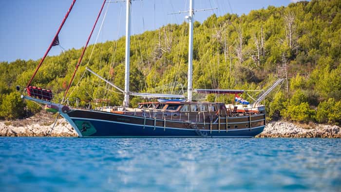 NOSTRA VITA 32m sailing yacht charter, photo 5