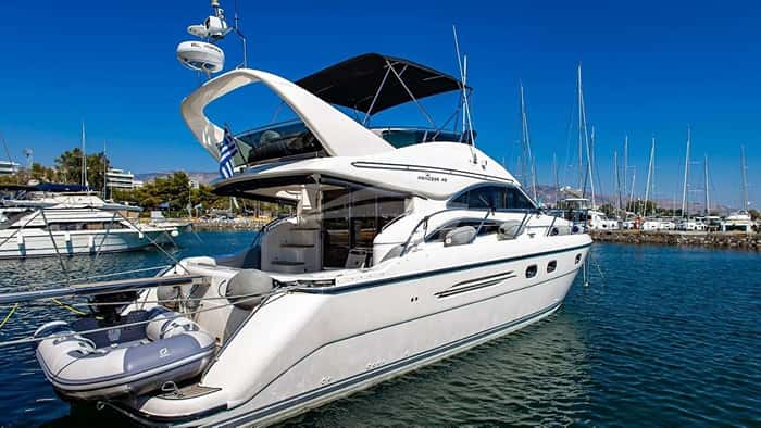 CARINA 14m motor yacht charter, photo 4