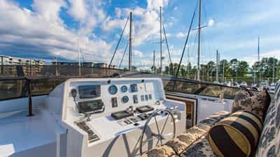 Flybridge