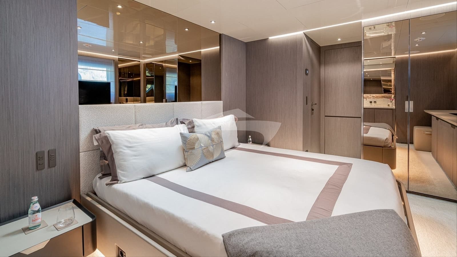 MARICAN FOREVER, photo from the yacht portfolio 9
