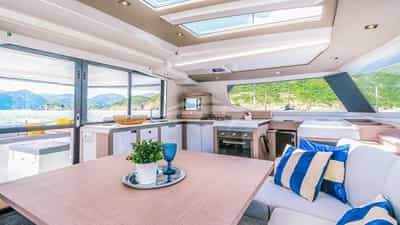 Saloon & Galley