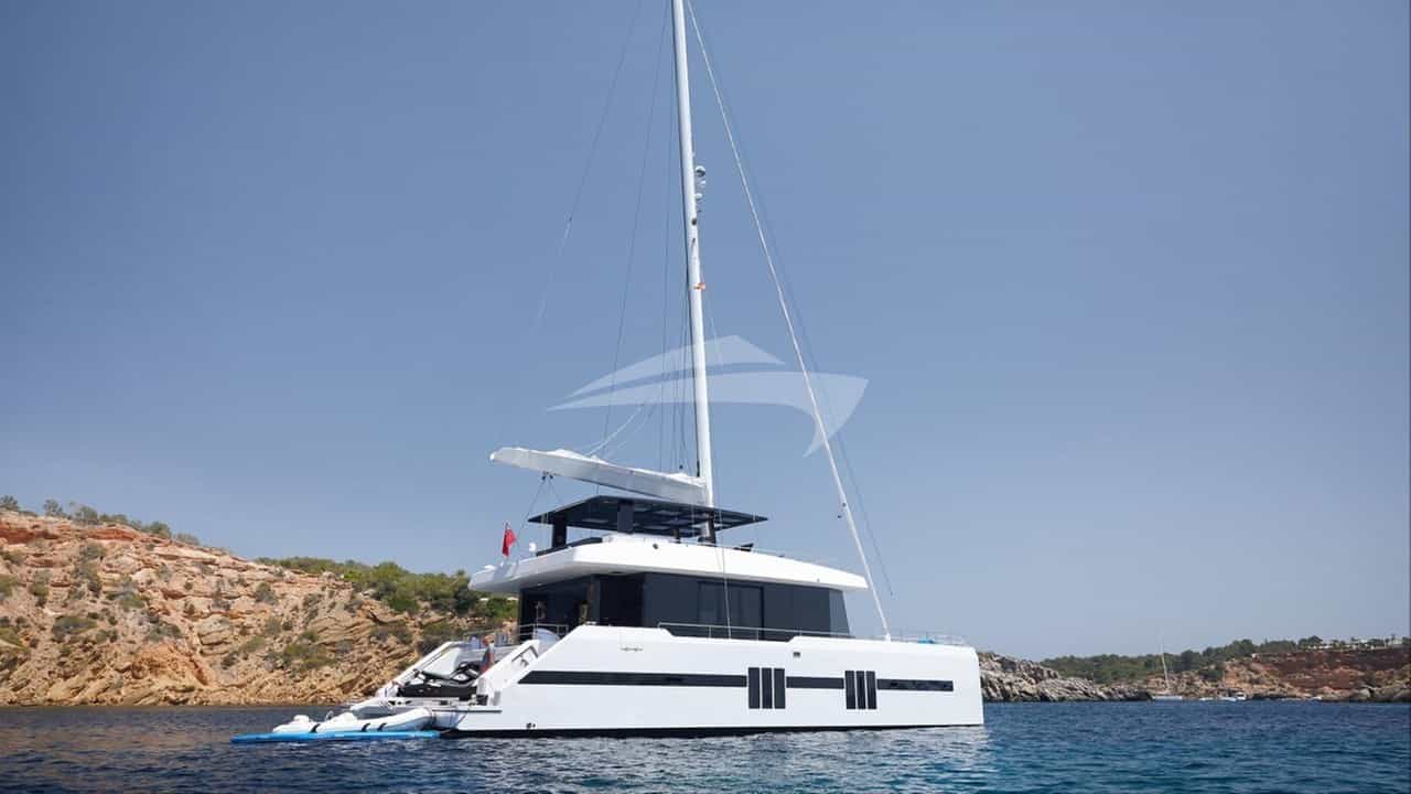 yacht-image