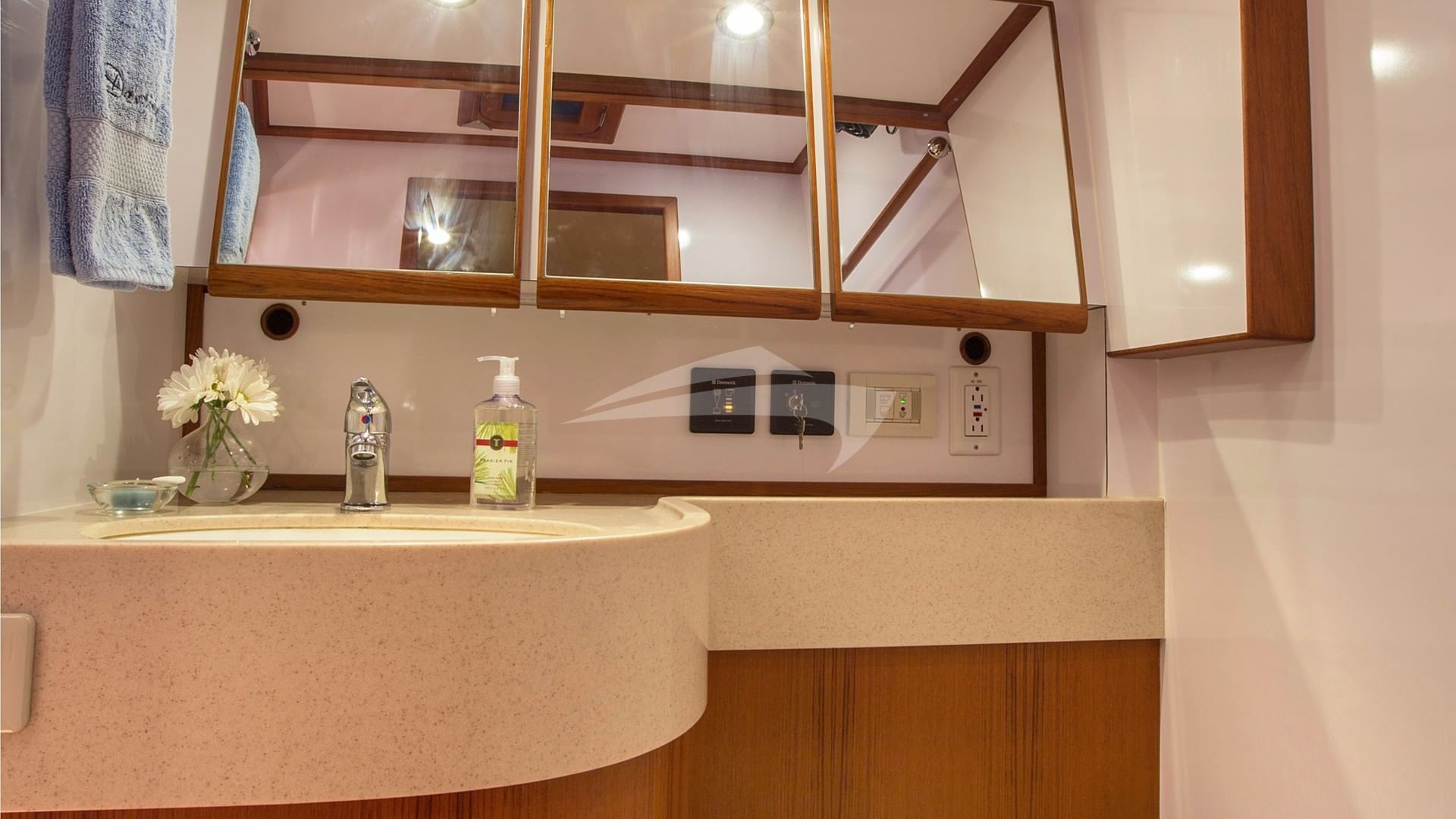 One of 3 guest heads (crew have their own)