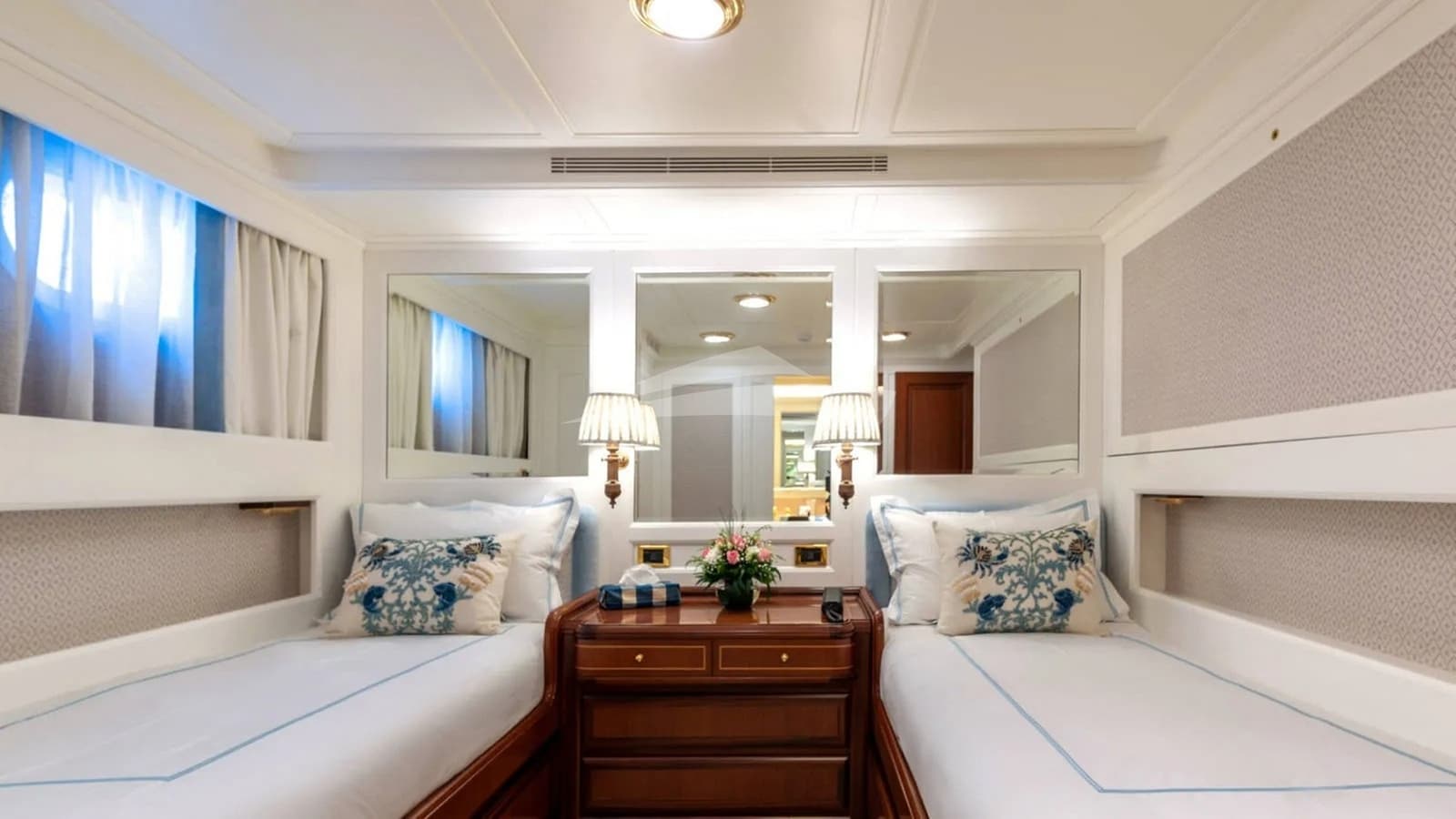 OKTANA, photo from the yacht portfolio 19