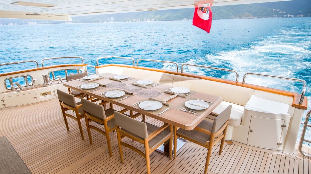 AMANECER Yacht for Charter