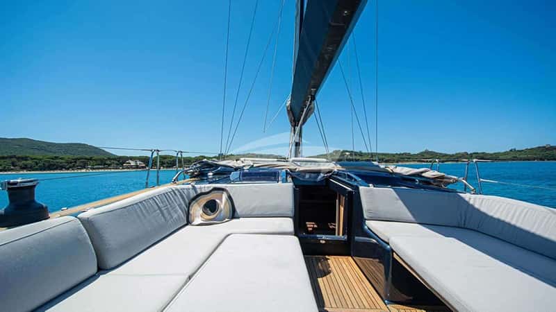 KIND OF BLUE 18m sailing yacht charter, photo 7