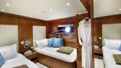 Twin Cabin