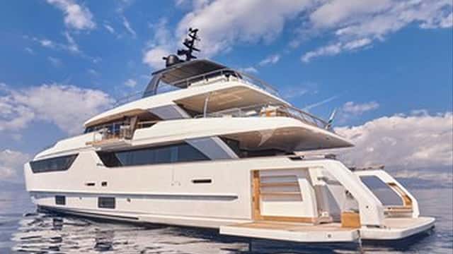 K2 yacht charter photo 2
