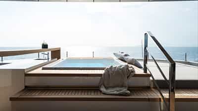 Jacuzzi