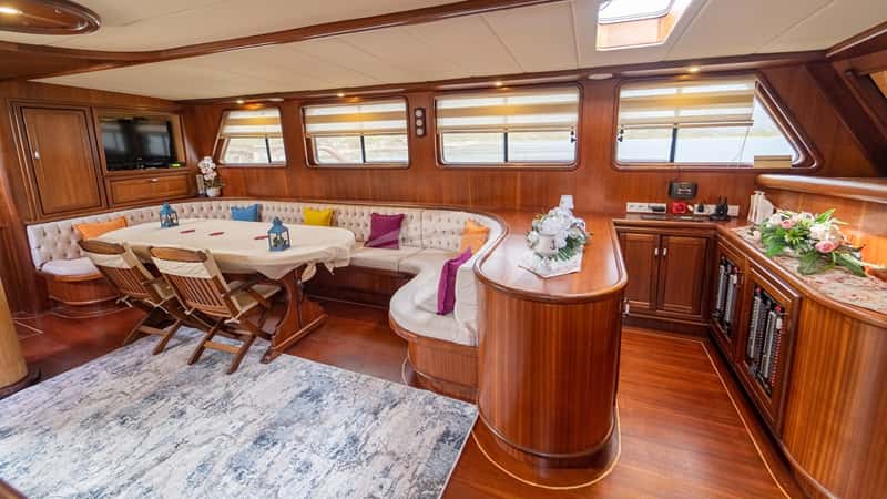 PRENSES BUGCE 31m motor yacht charter, photo 10