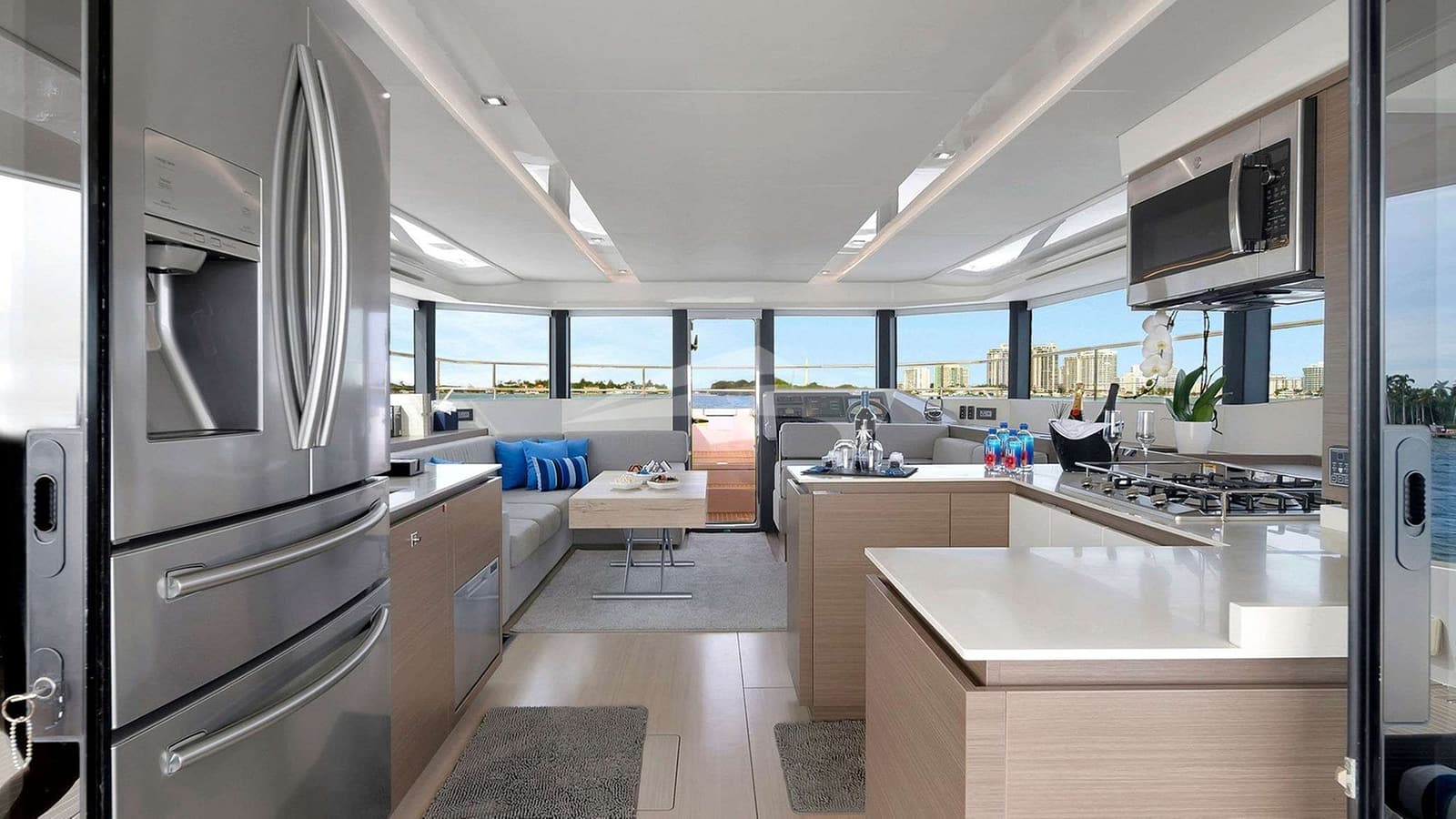 INNER PEACE, Aufnahme aus dem Yachtportfolio 4