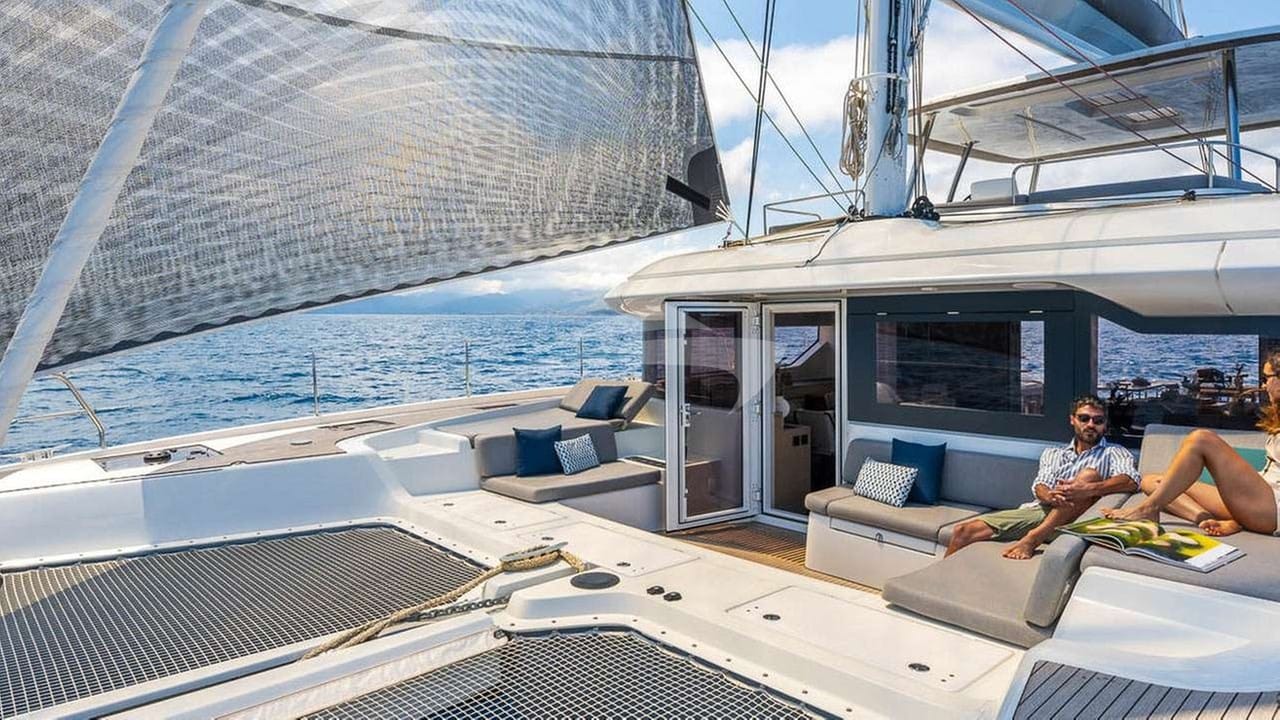 Vela Bianca East Mediterranean, West Mediterranean