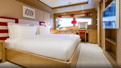 Guest Cabin