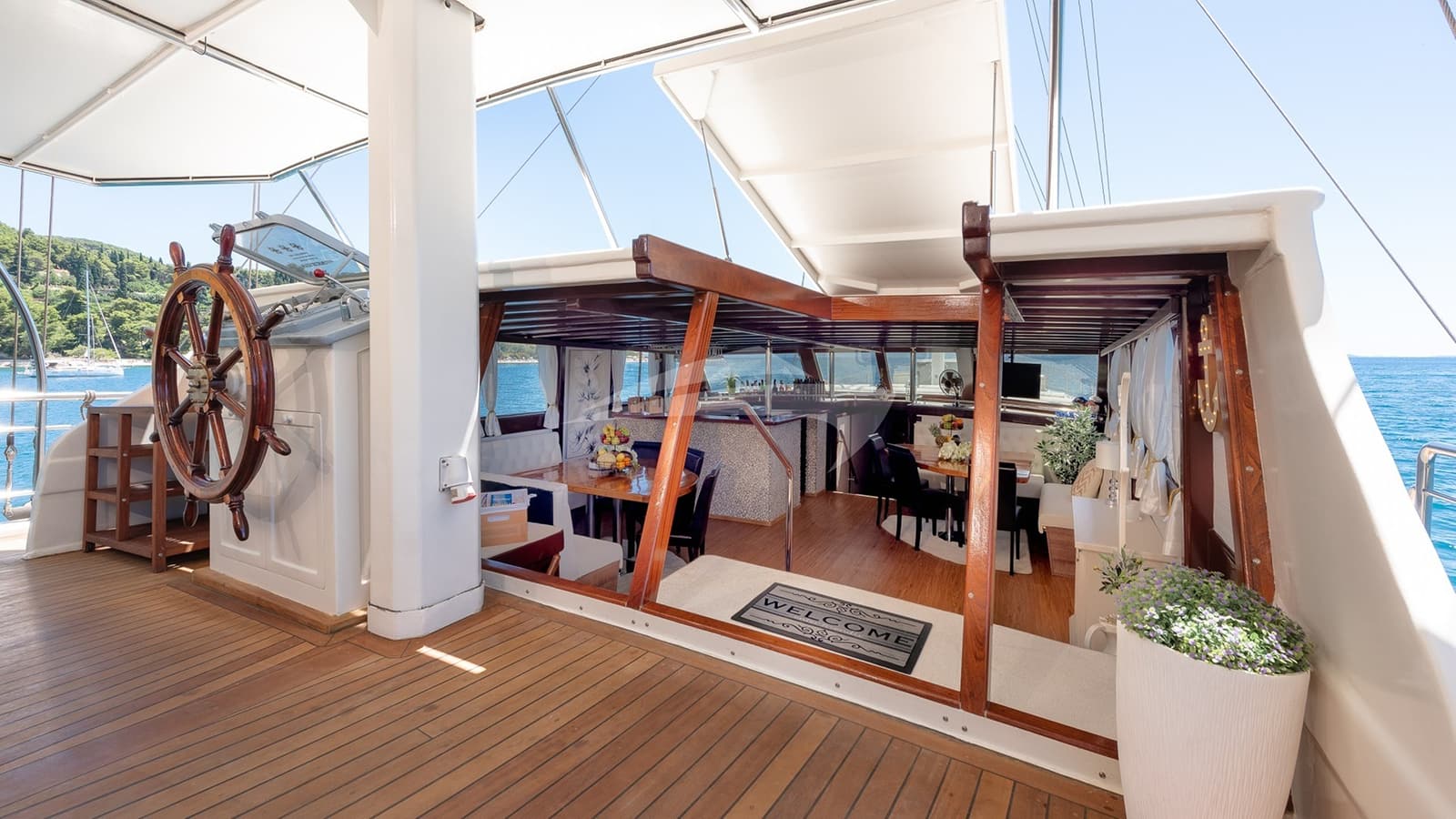LUCKY YOU, photo from the yacht portfolio 4