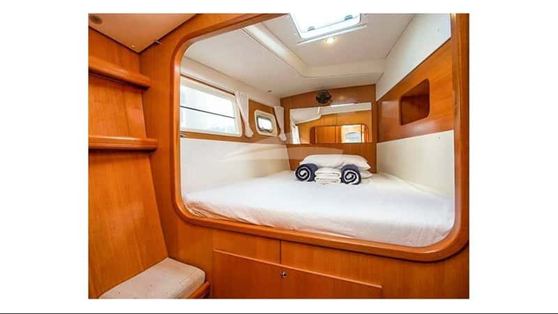 ALIZÉ 13m sailing yacht charter, photo 10