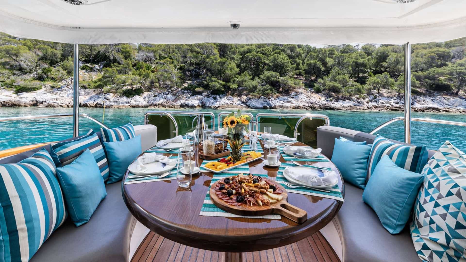 Aft deck