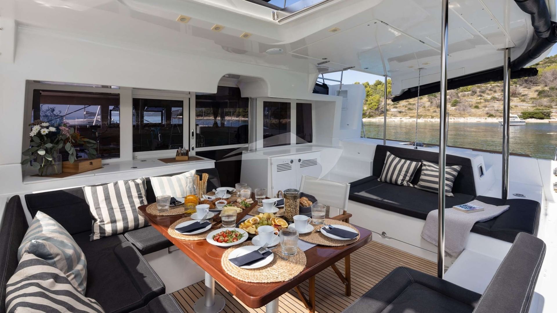Aft Deck Dining
