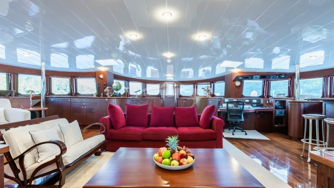 DOUCE FRANCE, photo from the yacht portfolio 23