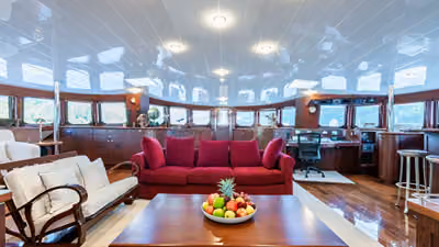 Main saloon