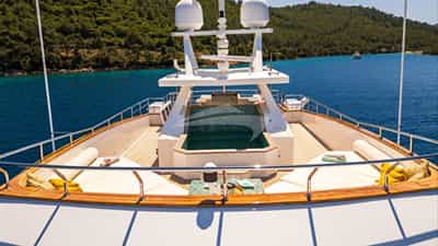 Sundeck