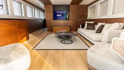 Upperdeck Saloon
