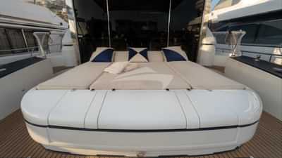 Aft Sunbed