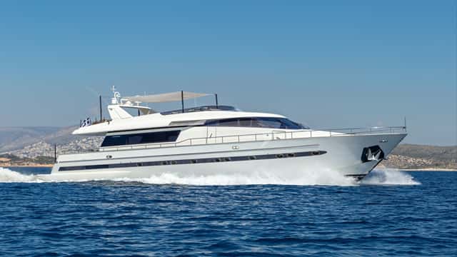 THE BIRD 26m motor yacht for charter