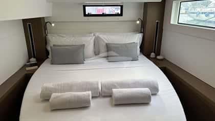 SBRONZO 14m sailing yacht charter, photo 9