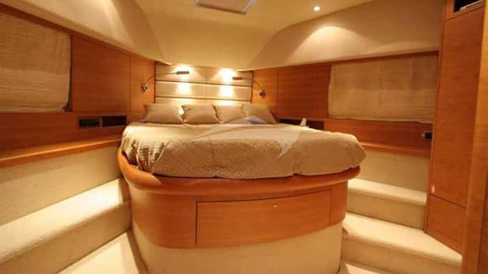 REVIVAL 21m motor yacht charter, photo 5