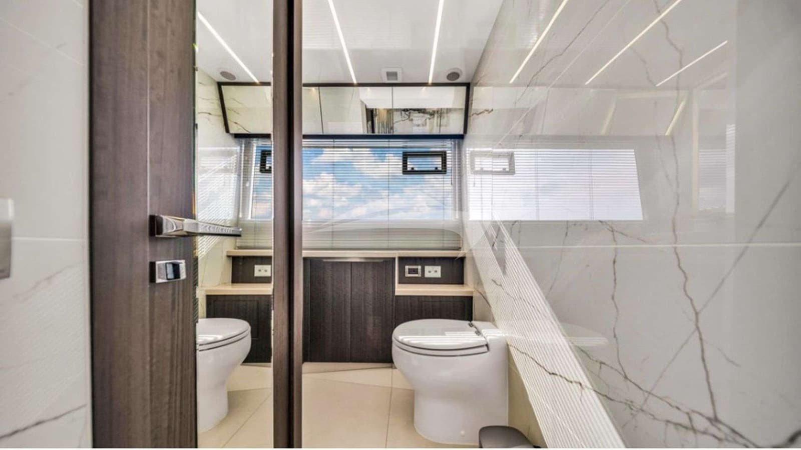 SEVEN SEAS, photo from the yacht portfolio 8