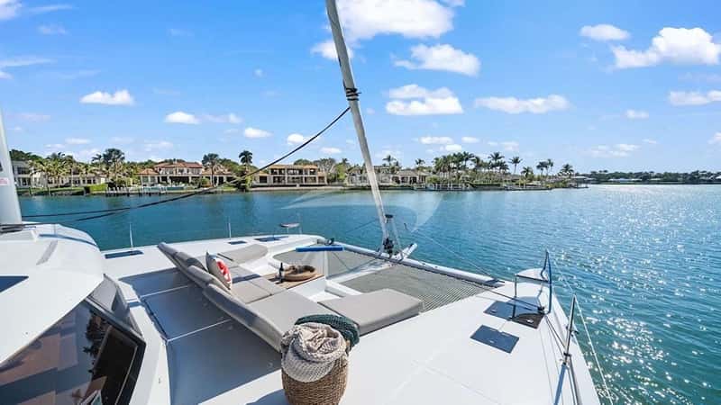 HALCYON 16m sailing yacht charter, photo 4